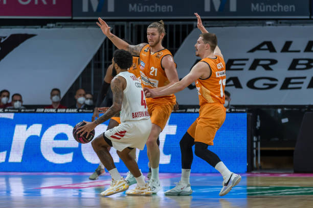 此次詹姆斯 此次詹姆斯