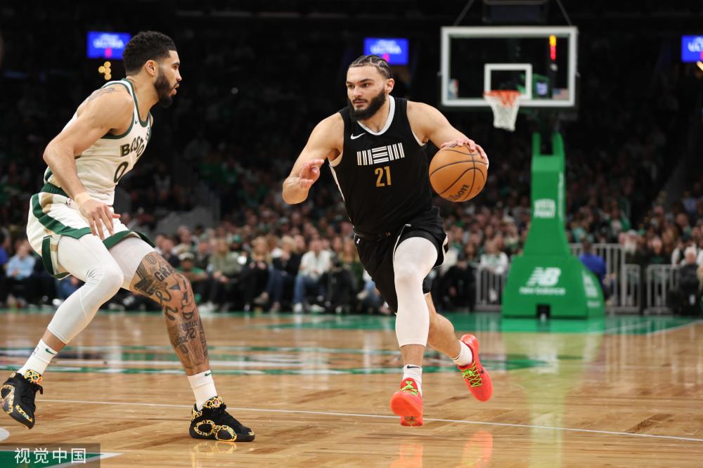 中国女足与 中国女足与