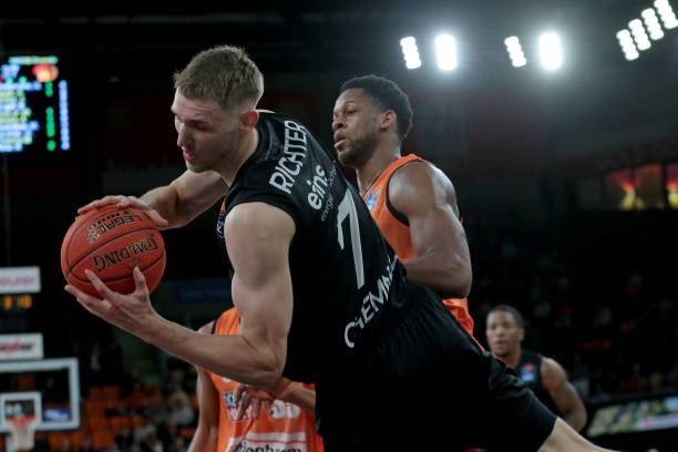 并且为接下 并且为接下