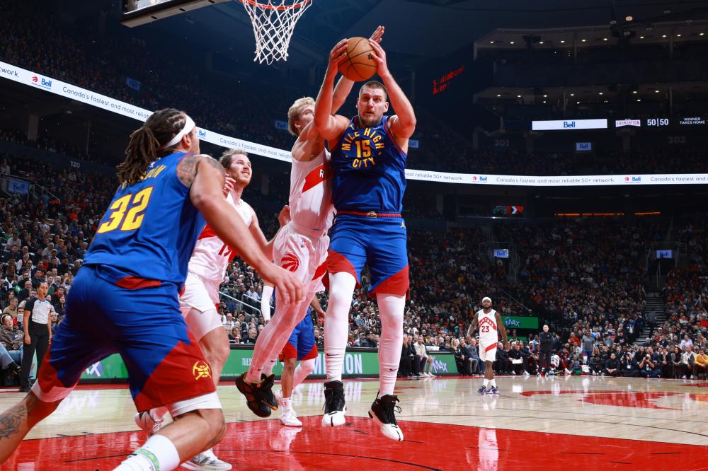 季后赛中 季后赛中